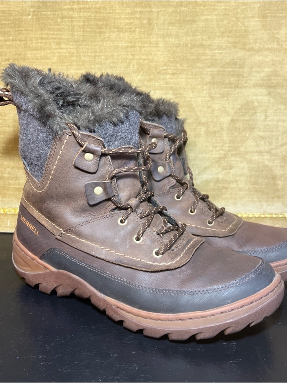Merrell J02094 Dry Warm 200 Gram Insulation Fur Ankle Boots Brown Womens Size 11